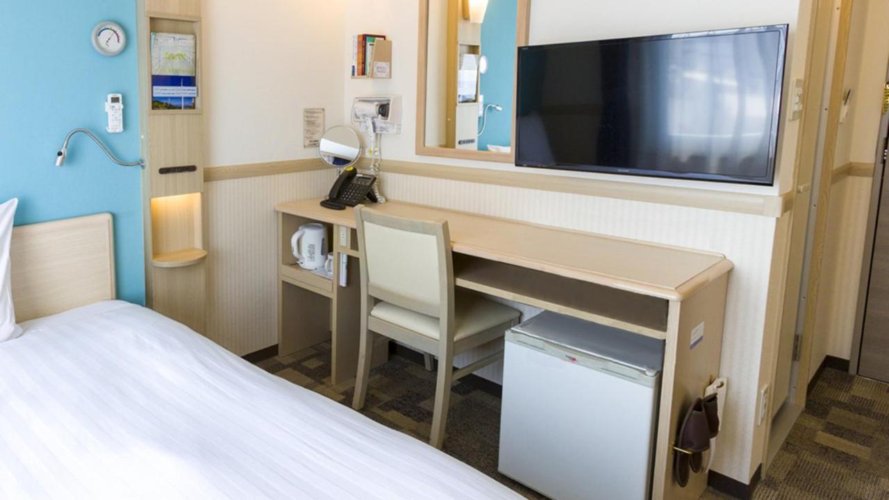 Toyoko Inn Tokyo Akishima-Eki Minami-Guchi מראה חיצוני תמונה